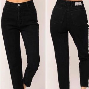 ✨VINTAGE✨ Black Bongo Straight Legged Jeans